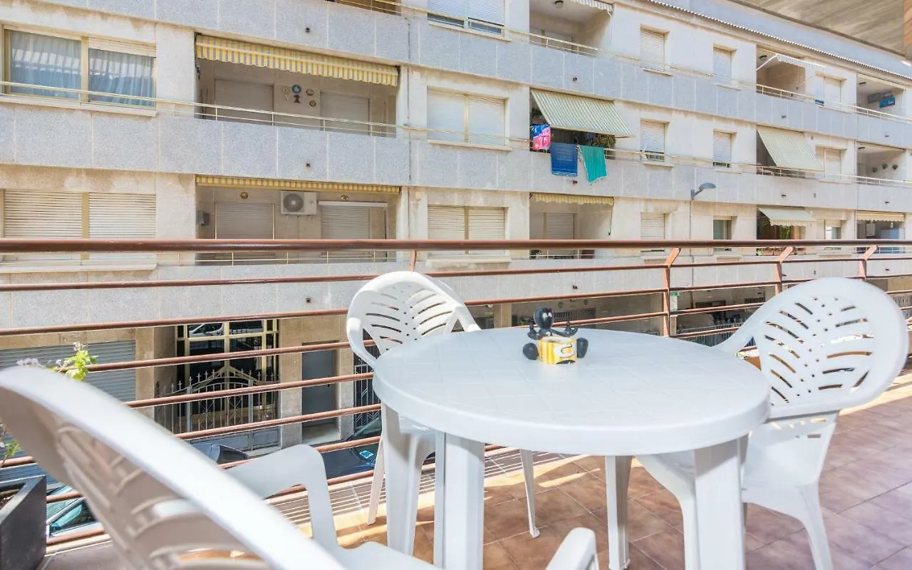 Homeholidaysrentals Frida Pineda de Mar
